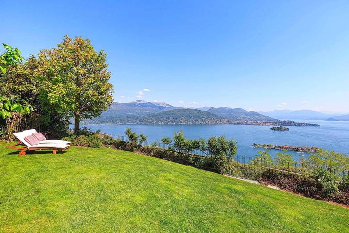 Villa pour 9 personnes, avec jardin et vue sur le lac ainsi que vue et piscine à Comune di Stresa - 4