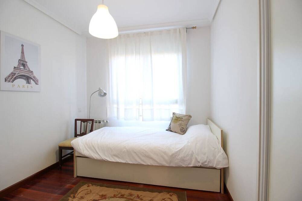 Apartamento entero, S20 apartment pool/terrace/garden in Santander, Costa de Cantabria