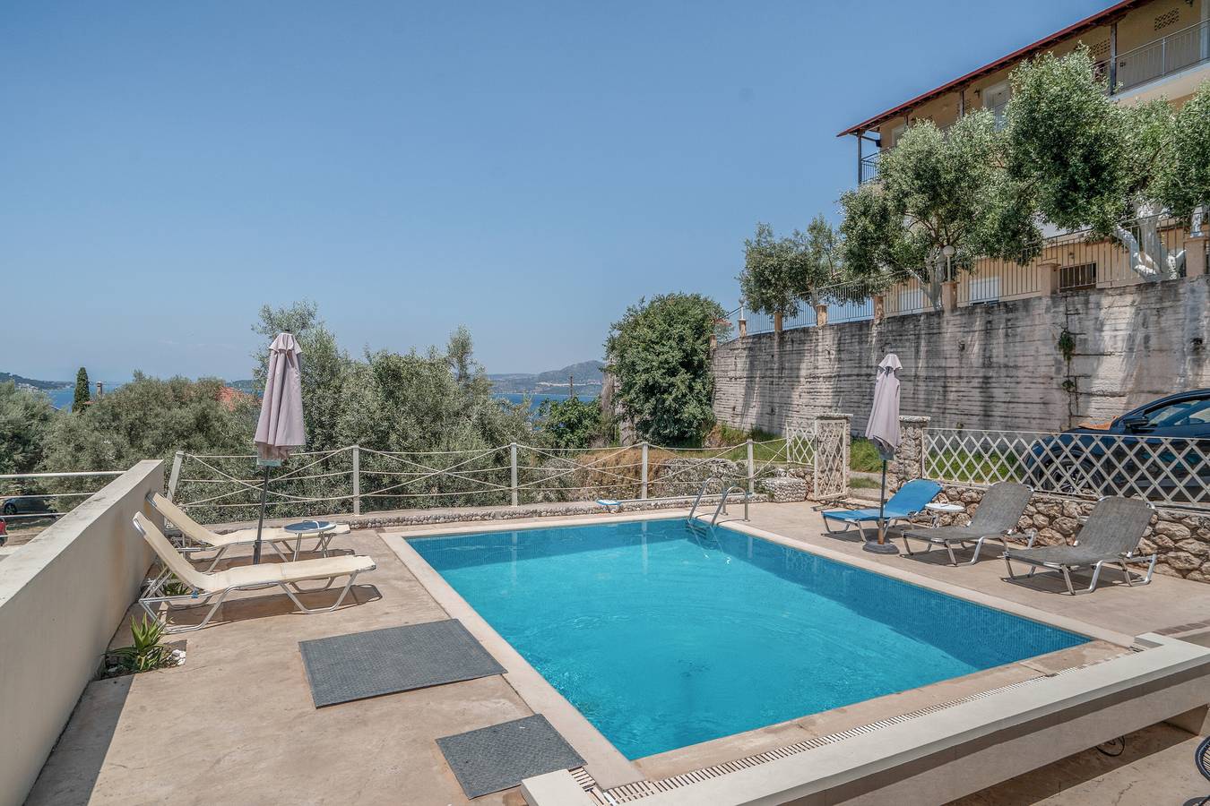 Appartement entier, Appartement 'Anastasia' avec vue sur la mer, Wi-Fi et climatisation in Nikiana, Alexandros