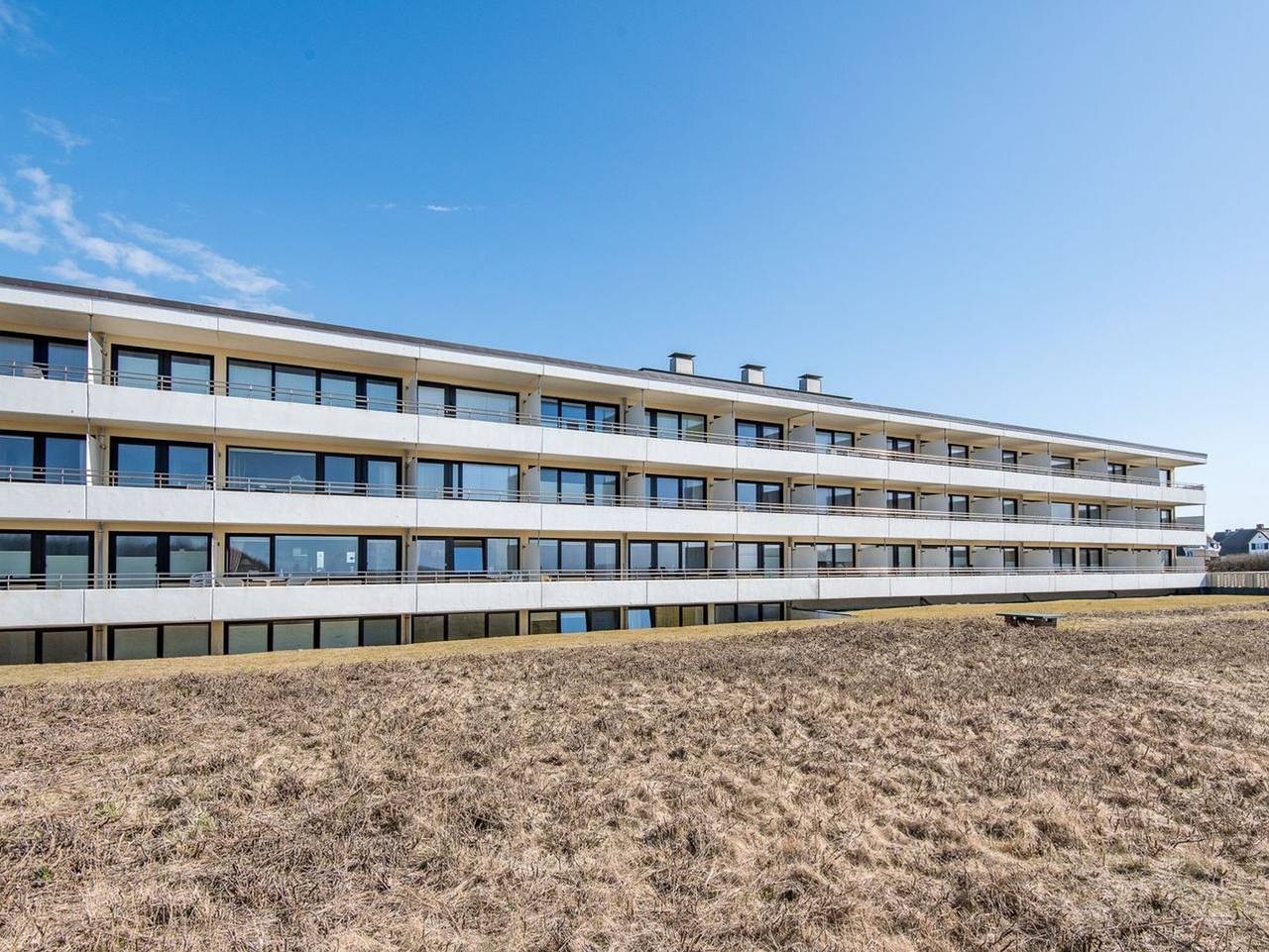 Ganze Ferienwohnung, Meerblick - Logenplatz 22 - 1-Zimmerwohnung mit Meerblick und ca. 46 m² Wohnfläche, für bis zu 2 Personen in Wenningstedt, Sylt