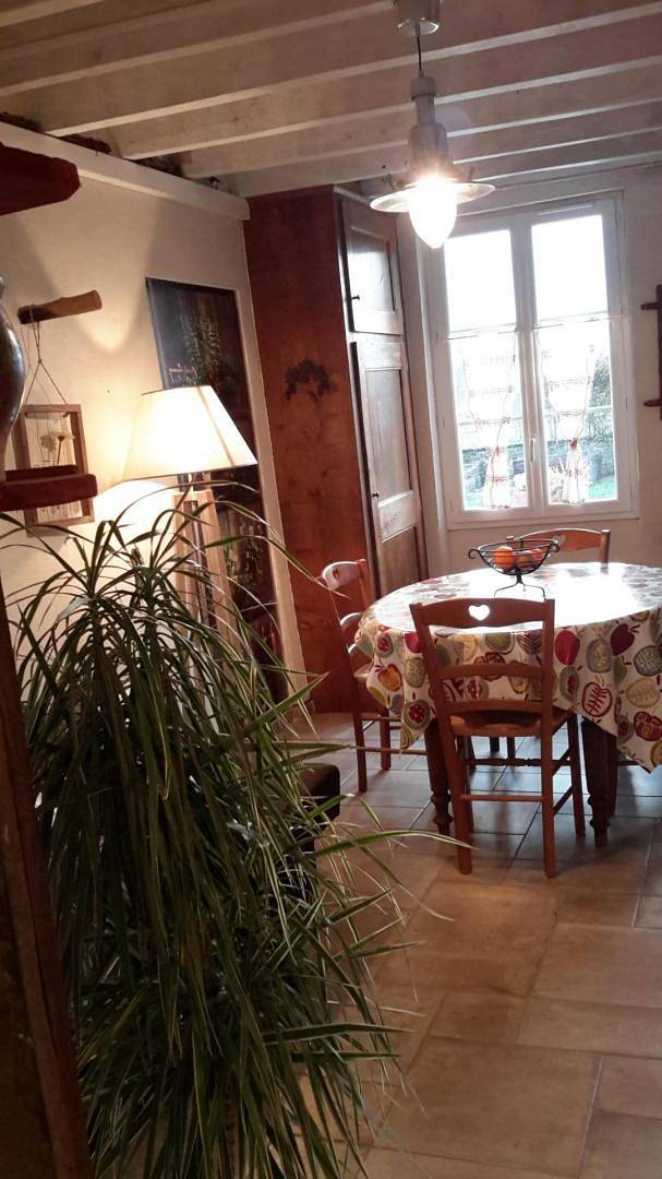 Gîte für 5 Personen mit Terrasse in Brangues, La Tour-du-Pin und Umgebung