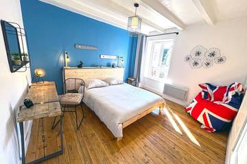 Maison De Vacances pour 8 Personnes dans Poncin, Jura Francais, Photo 1