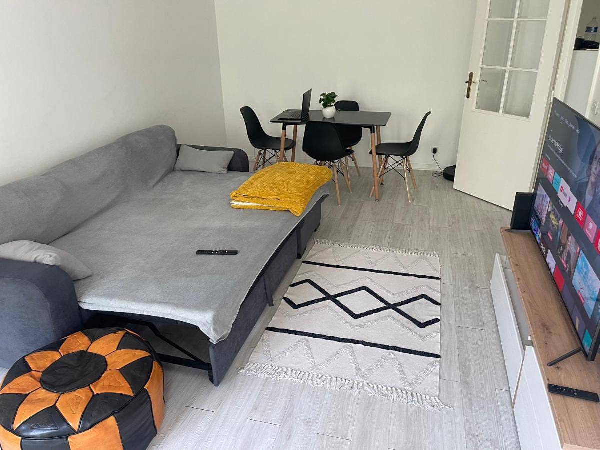 Geheel appartement, One-Bedroom Apartment in Deuil-la-Barre, Val-d'Oise