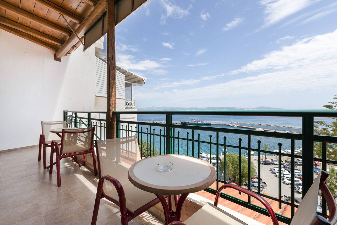 Bed & Breakfast 'Tweepersoonskamer Zeezicht' met Wi-Fi en airconditioning, foto 11