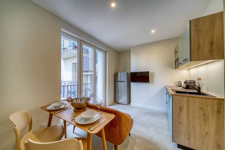 Apartamento entero, Apartamento de vacaciones para 2 personas con balcón in Grenoble, Isère