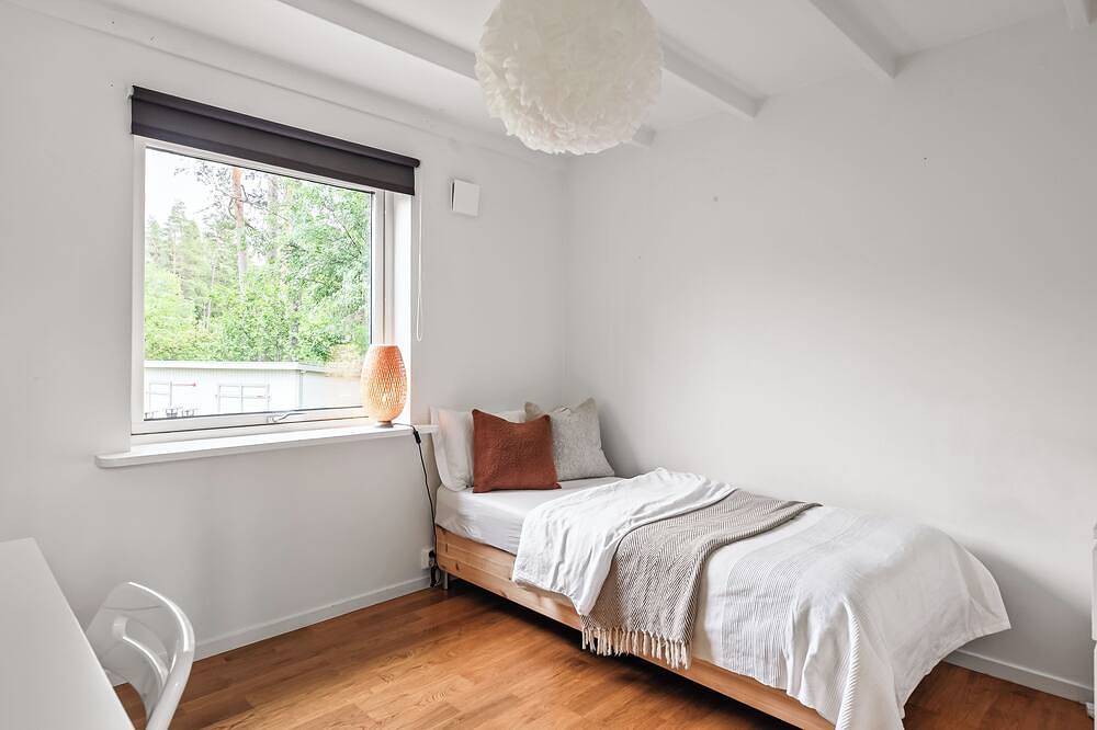 Scenic Retreat Near Stockholm in Huddinge, Svenska Östersjön