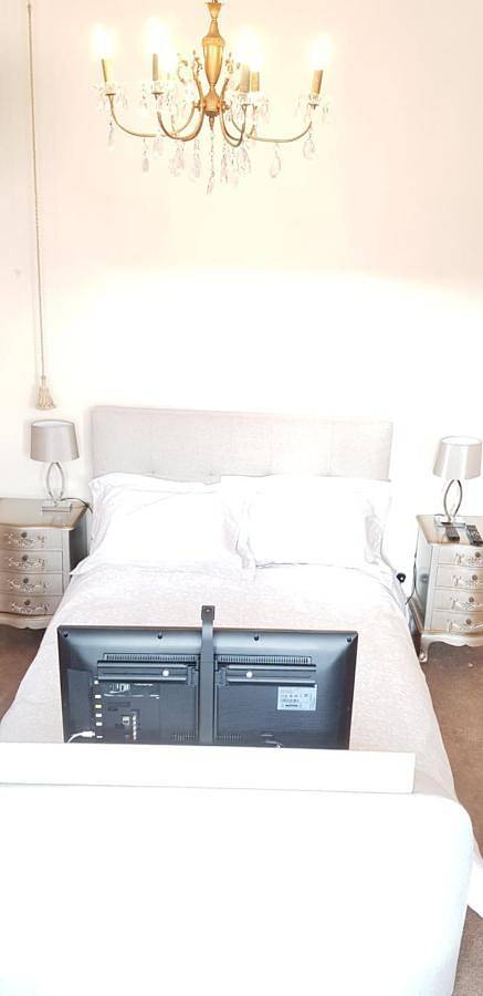 BnB für 2 Personen, mit Ausblick in England