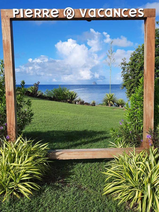 Appart’hôtel pour 3 personnes, avec vue ainsi que jardin et piscine