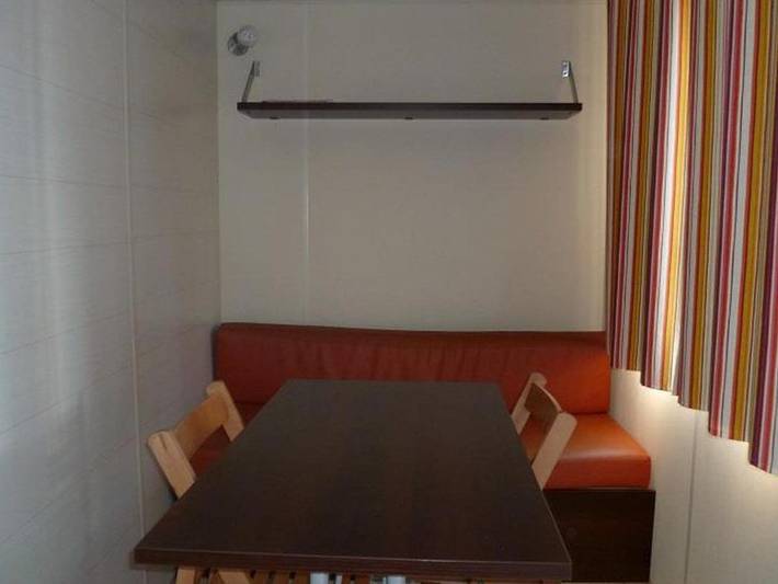 Location de vacances pour 2 personnes, avec terrasse dans Bayas - 3