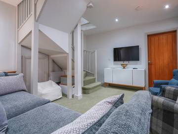 Holiday Home for 4 People in Buxton, Peak District, Photo 2