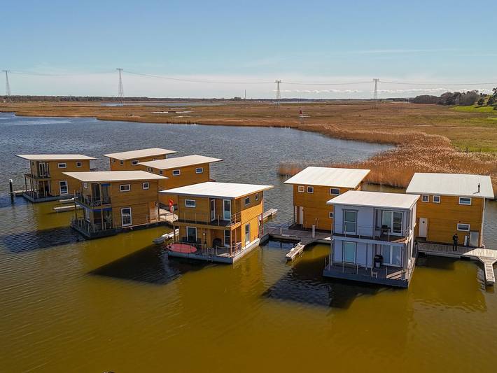 Boot für 7 Personen, mit Seeblick und Ausblick sowie Balkon, kinderfreundlich in Kröslin - 3