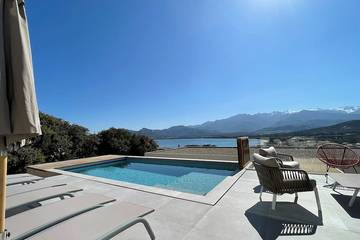 Villa pour 6 personnes, avec balcon et jardin à Calvi