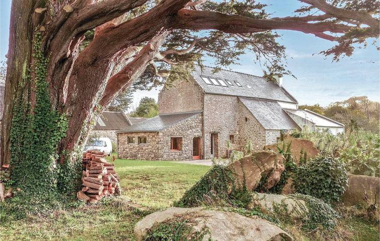 Location de vacances pour 6 personnes, avec Terrasse et Jardin à Mahalon