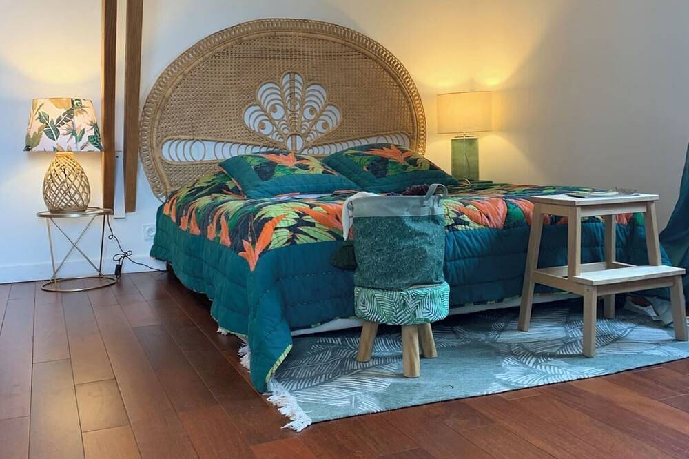 Chalet perché Te Fiti (+12ans accompagné d'un adulte  ou 2 adultes) in Saint-Remèze, Privas (arrondissement)