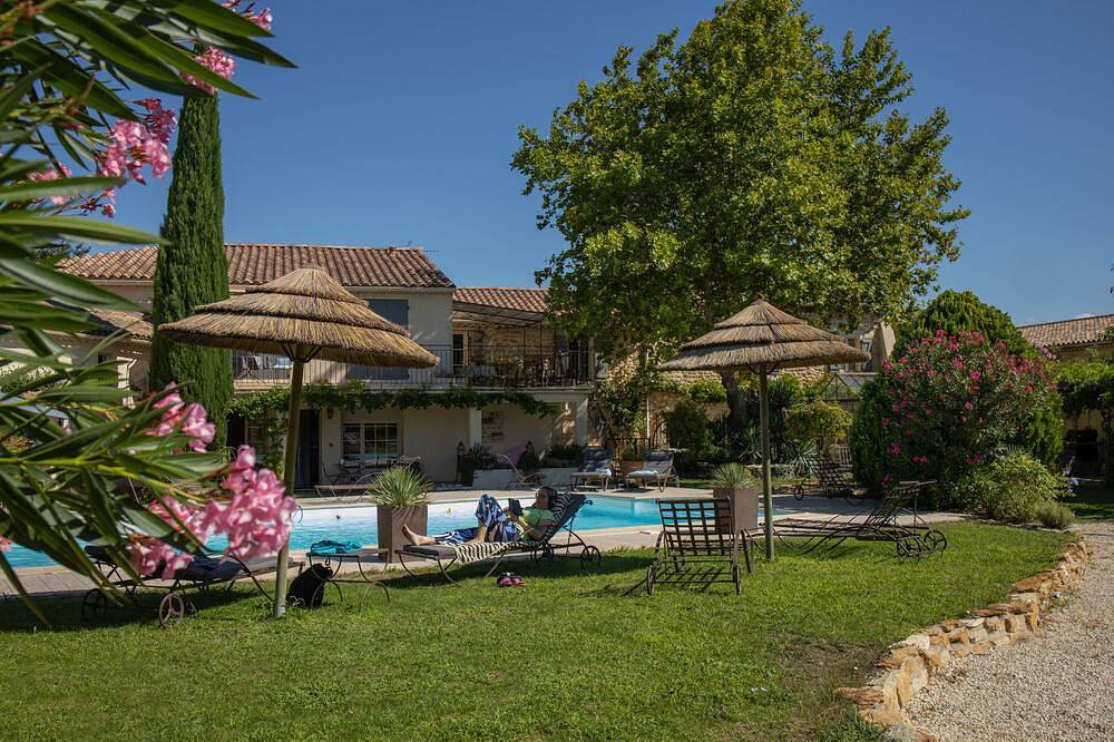 Le Mas d'Hortense in Orange Charmantes Ferienhaus \"Beguin\" 4 **** Schwimmbad in Orange, Vaucluse