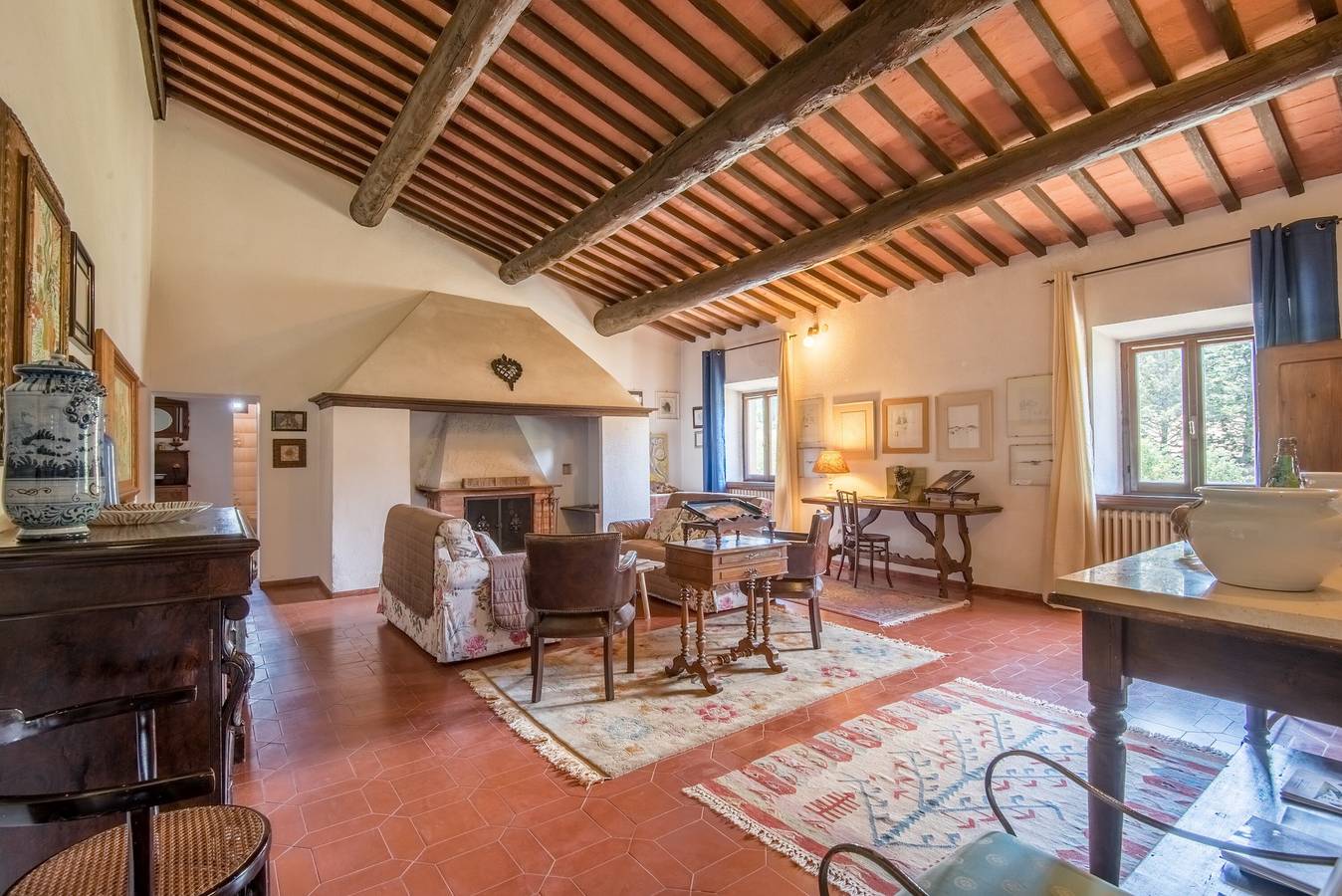 Appartamento per vacanze 'Tenuta Podere Montemelino' con vista su laghi e colline, piscina e Wi-Fi in Sarteano, Siena e dintorni