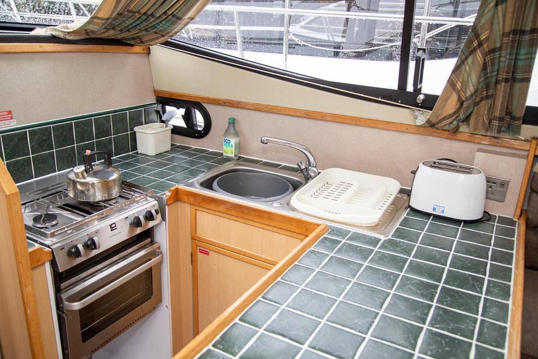 Houseboat in Inverness, Highlands