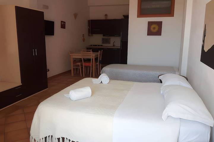 Appartamento vacanze per 5 persone, con terrazza e giardino nonché piscina - 1