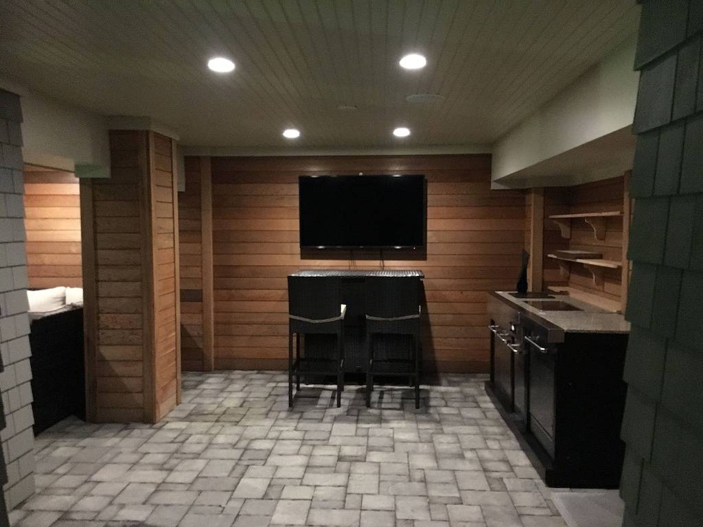 Luxuriöse Bay Head Vermietung. Strandnah mit Pool und Spa! in Bay Head, Ocean County