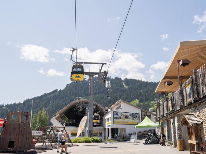 Ganze Ferienwohnung, Haus Aventurin - Apartment Rubinrot 6c in Fiss, Serfaus-Fiss-Ladis
