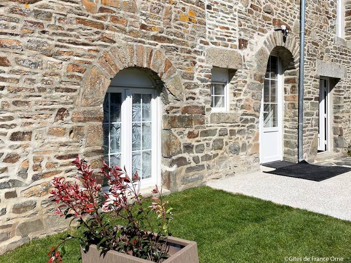 Gîte pour 6 personnes, avec terrasse à Saint-Pierre-du-Regard - 2