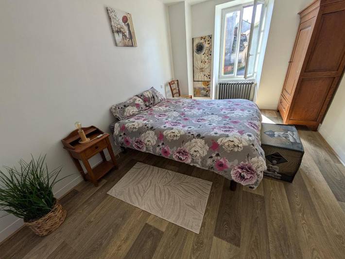 Chambre d’hôte pour 2 personnes, avec jardin à Le Vibal
