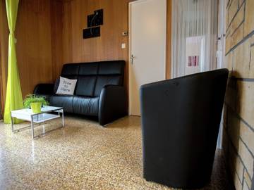 Maison De Vacances pour 4 Personnes dans Froidchapelle, Hainaut, Photo 2