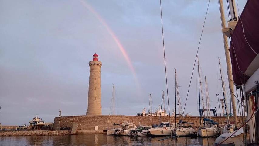 Bateau pour 6 personnes, avec vue et terrasse dans l' Hérault - 2