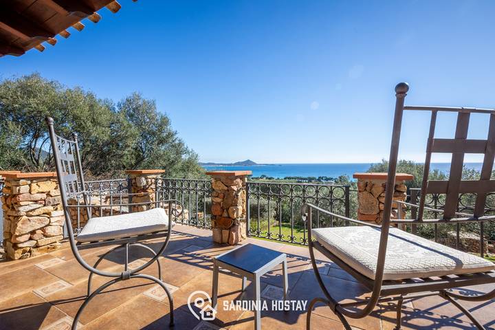 Villa pour 6 personnes, avec balcon ainsi que jardin et vue à Villasimius - 3