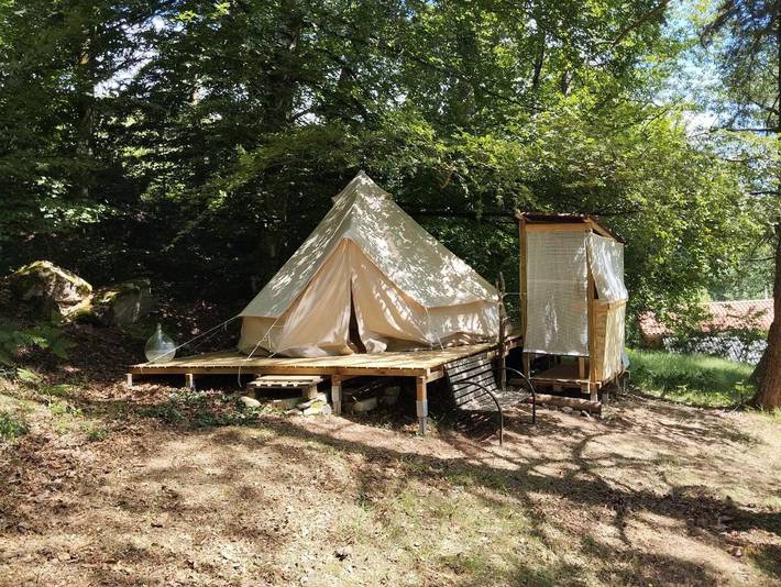 Gîte pour 2 personnes, avec Terrasse ainsi que Jardin et Vue à Marat - 4