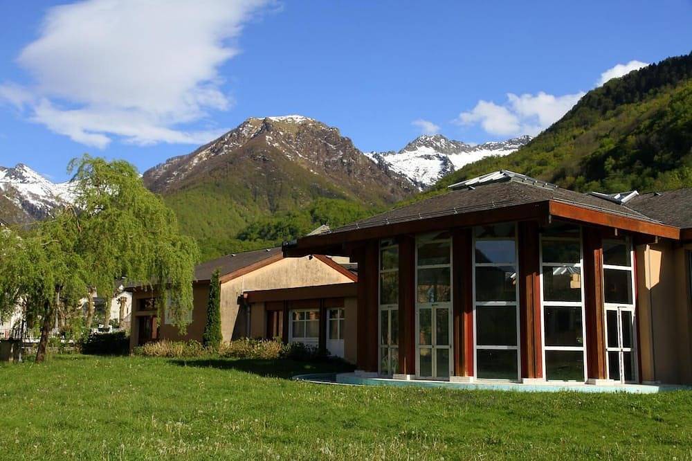 Apartamento entero, 100m del centro estación, vista montaña, fitness, parking, tv, 25m², Guzet in Aulus-les-Bains, Parque Natural Regional de los Pirineos de Ariège