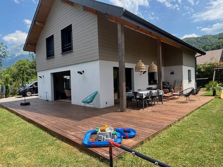 Location de vacances pour 8 personnes, avec jardin et terrasse à Duingt - 3