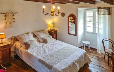 Gîte pour 6 Personnes dans Peyremale, Massif central, Photo 4