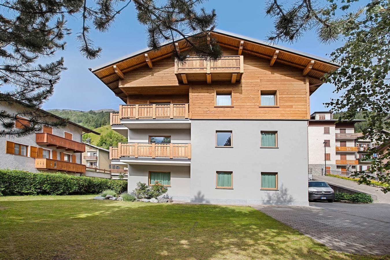 Appartamento intero, Appartamento "La Casa di Armando Ermellini" con vista sulle montagne, giardino e Wi-Fi in Santa Lucia (Valdisotto), Valdisotto