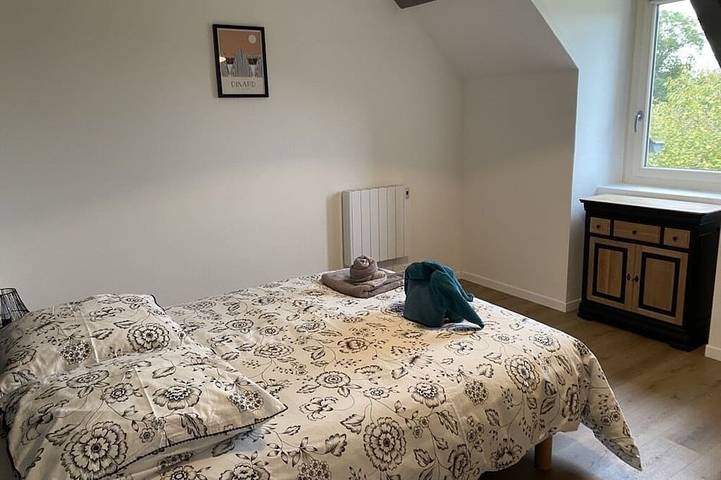 Location de vacances pour 6 personnes, avec piscine ainsi que jardin et terrasse à Taden - 2