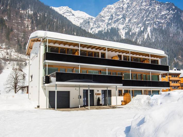Ferienwohnung für 4 Personen, mit Balkon in Klösterle am Arlberg