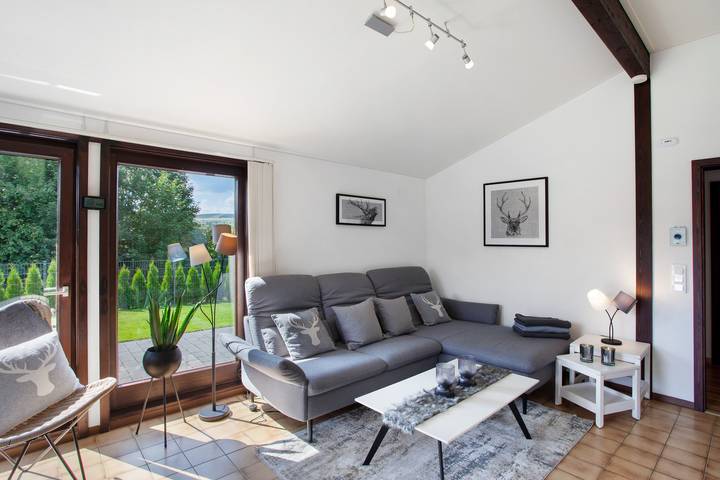 Ferienhaus für 4 Personen, mit Sauna und Seeblick sowie Garten in Meschede - 2