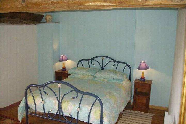 Gîte pour 10 personnes, avec jardin et terrasse dans Mortain-Bocage - 2