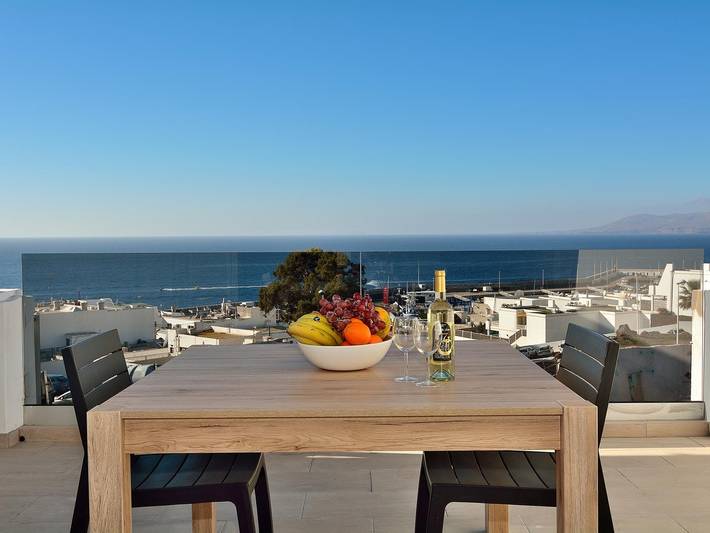 Entire holiday apartment, Apartment Solei Pdc Sea Views Share Pool wifi 8 in Puerto del Carmen, Tías