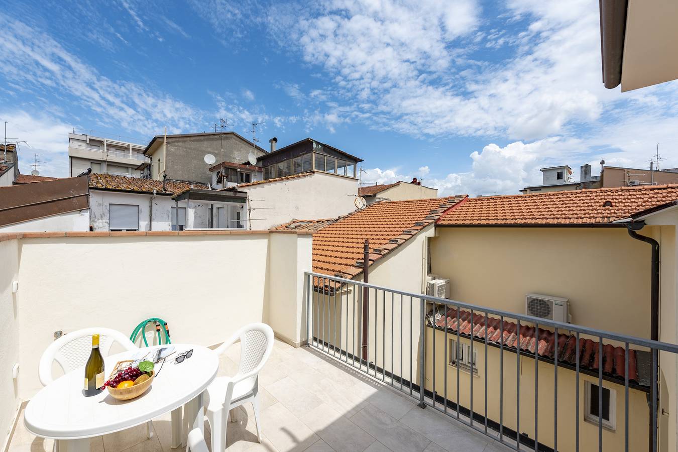 Apartamento entero, Suite 3 Ondina Viareggio 200m from sea in Viareggio, Costa de la Maremma