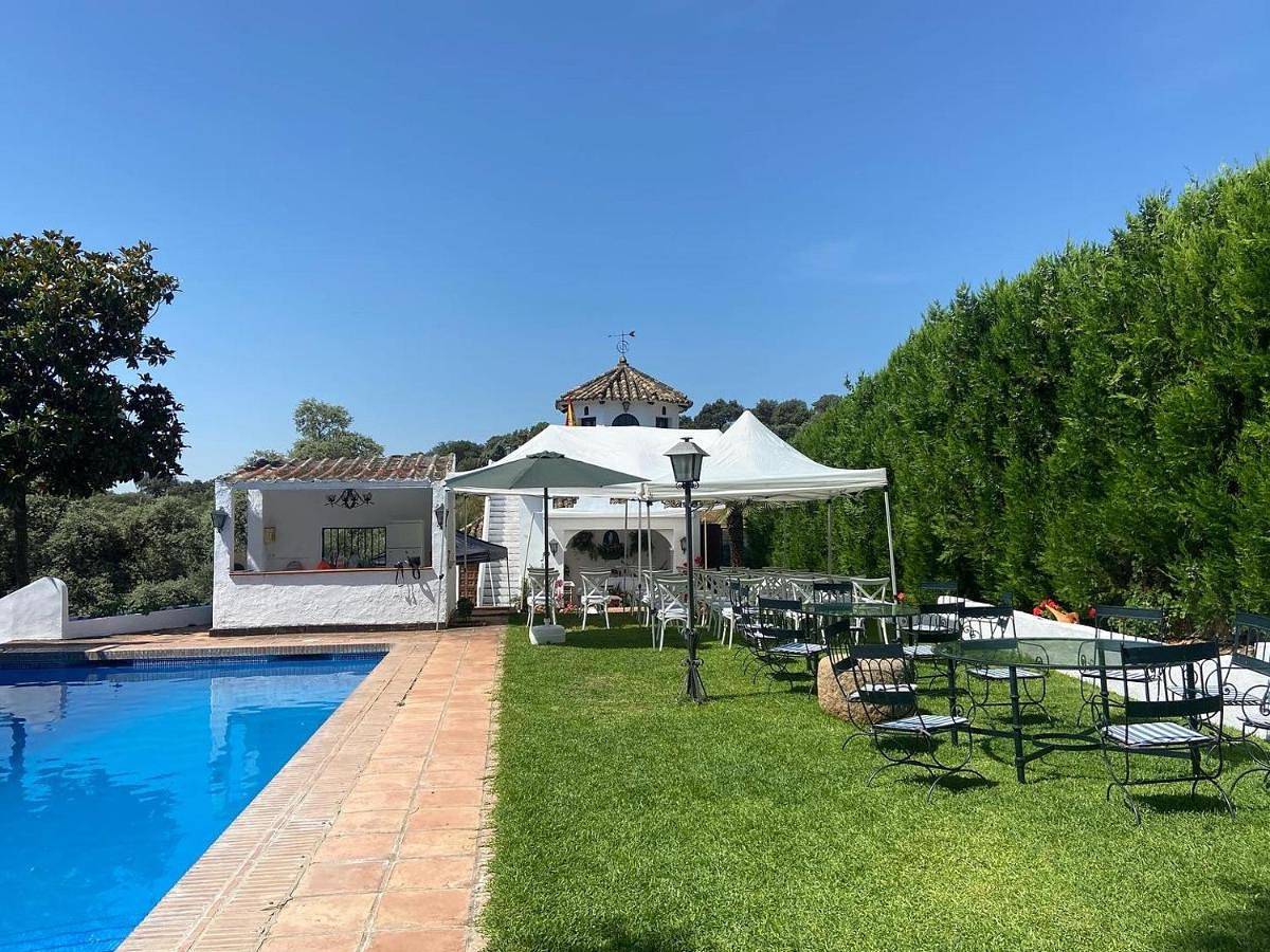 Villa with Private Pool in Cordoba, Sierra Morena