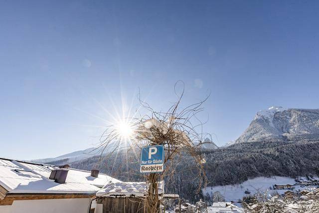 Ganze Ferienwohnung, Ferienwohnungen Kaspern - Ferienwohnung Hochkalter, 1-4 Personen, 90 qm, Balkon, Tv, 1 Schlafzimmer in Ramsau bei Berchtesgaden, Berchtesgadener Alpen