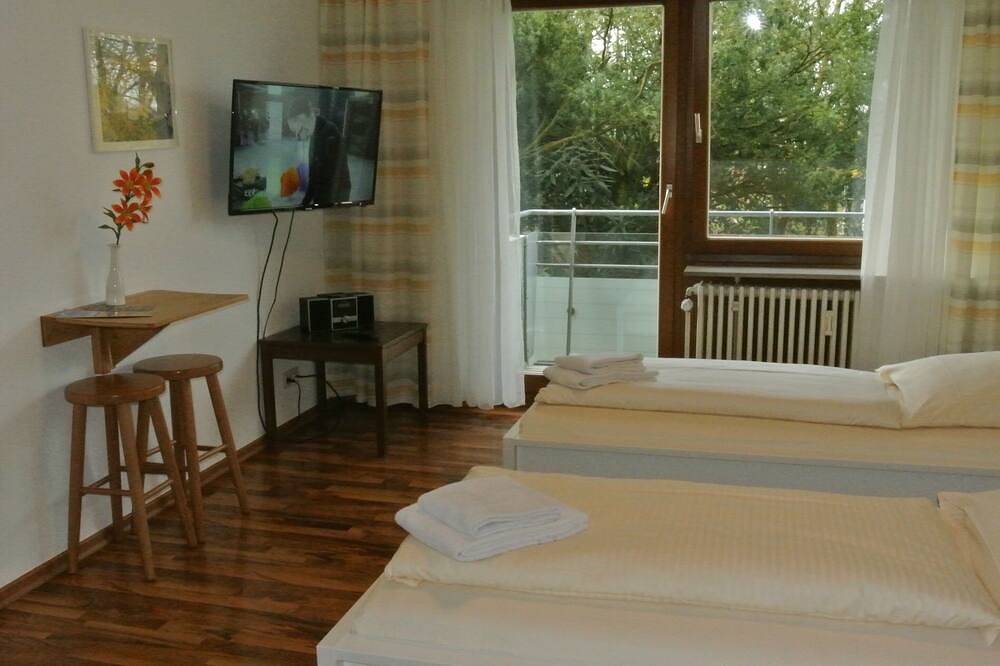 Up to 40 apartments only 10 minutes from Stuttgart Airport & Trade Fair Center in Ostfildern, Landkreis Esslingen