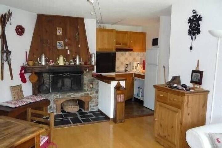 Gîte pour 4 personnes, avec balcon et piscine dans Office de Tourisme de Megeve