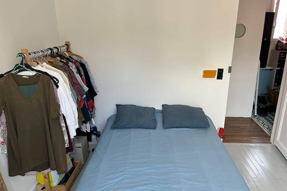 Entire apartment, Victoire & Charlotte's apartment - a village in Paris in Le Pré-Saint-Gervais, Seine-Saint-Denis