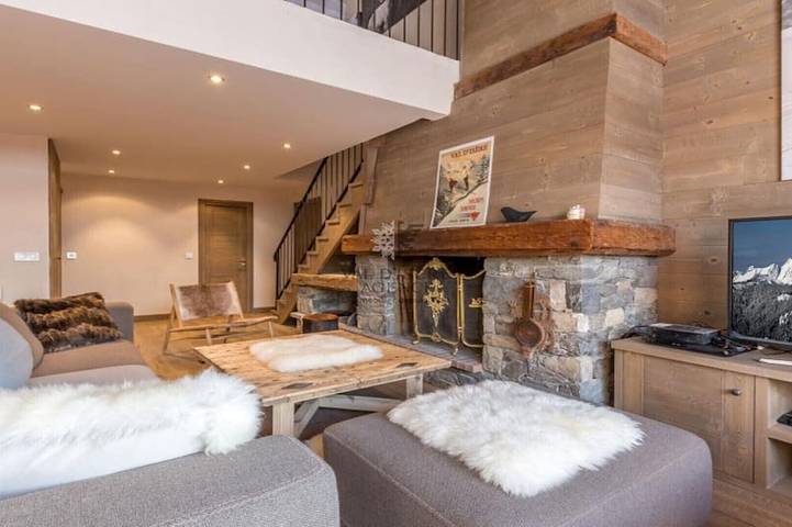 Location de vacances pour 9 personnes, avec balcon à Val-d'Isère