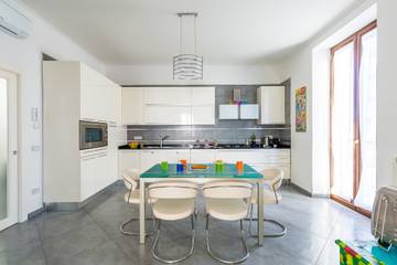 Appartement De Vacances pour 8 Personnes dans Naples, Côte Tyrrhénienne Campanie, Photo 1