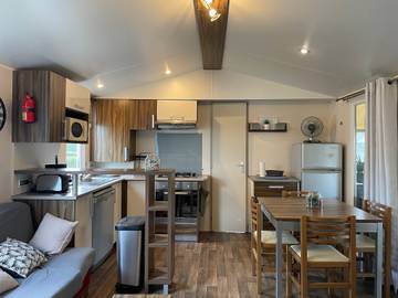 Camping pour 6 personnes, avec jardin à Les Mathes