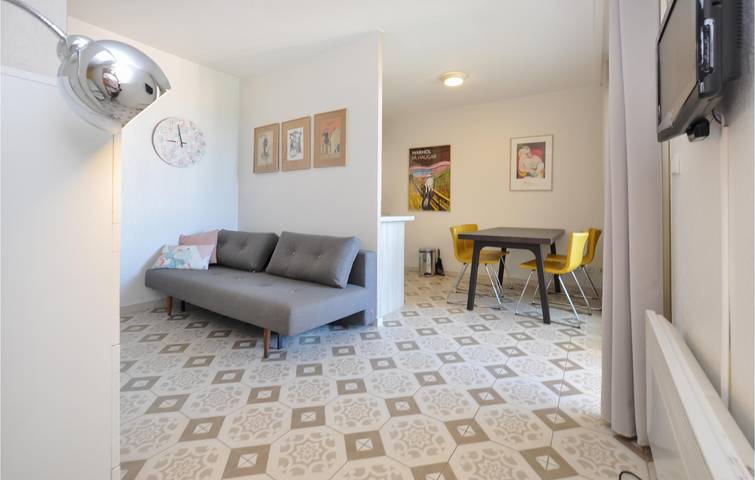 Gîte pour 3 personnes, avec piscine et terrasse à Mandelieu-la-Napoule - 4