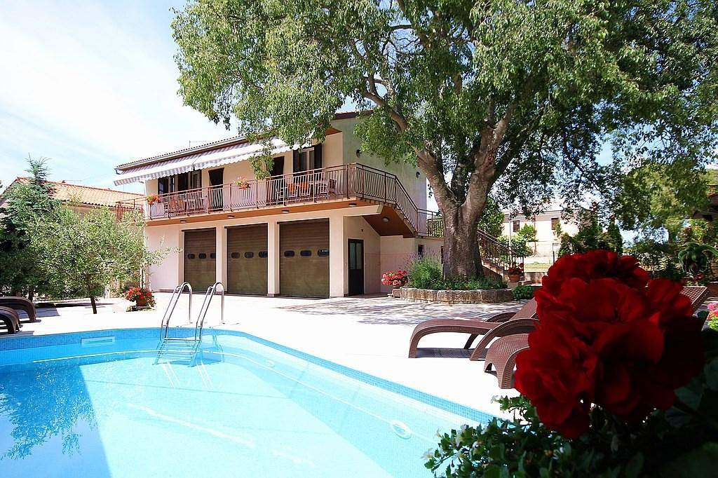 Ganze Ferienwohnung, Ferienwohnung für 5 Personen ca. 55 qm in Krnica, Istrien (Bucht von Raša) in Krnica, Südküste Istrien